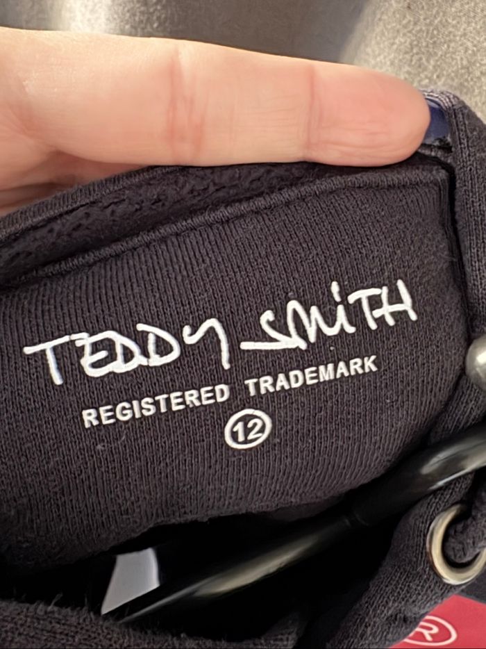 Sweat Teddy Smith 12 ans – Noir élégant, parfait état ! - photo numéro 5