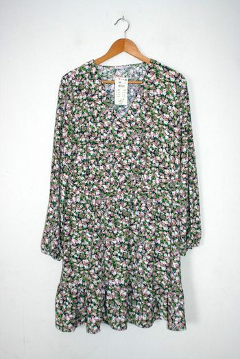 Robe fleurie neuve Reserved taille 44