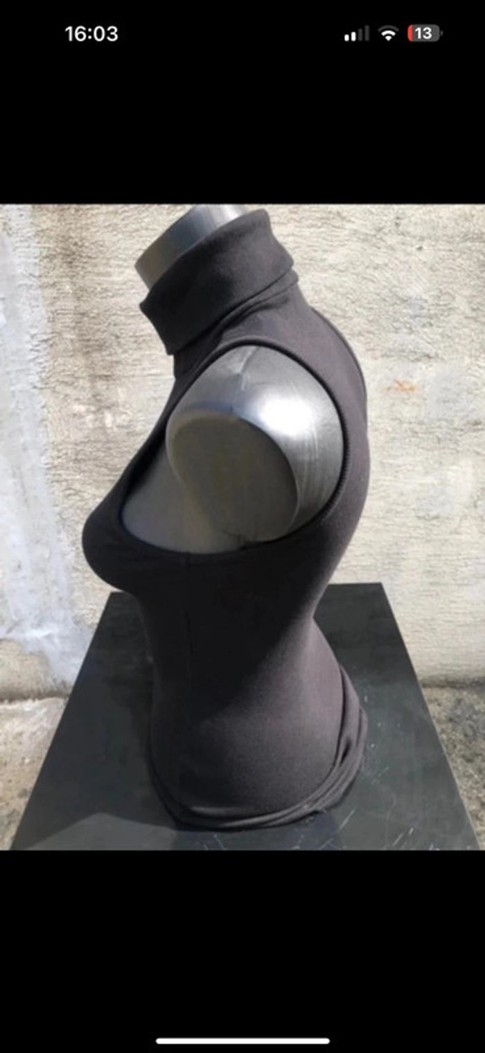 Robe noire sans manches taille S – style chaussette - photo numéro 9