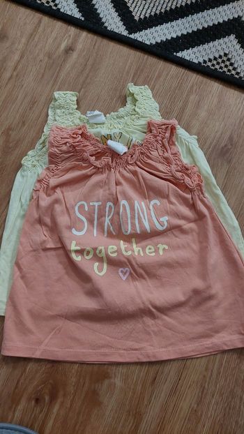 Lot de 2 débardeurs H&M (9-12mois)