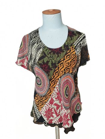 Taille 38 haut noir coloré