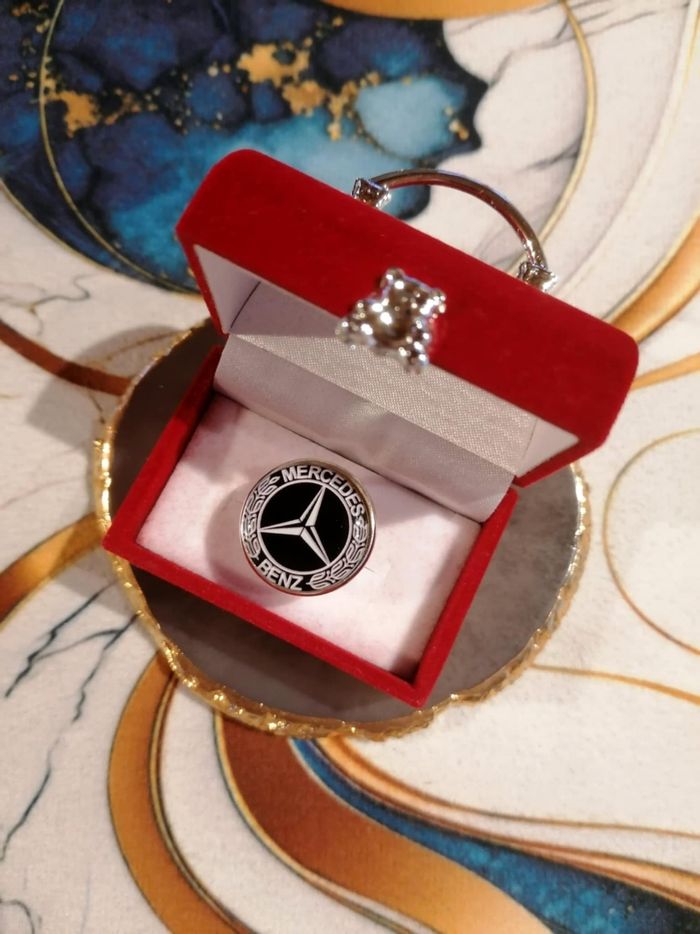 Bague mercedes Benz - photo numéro 2