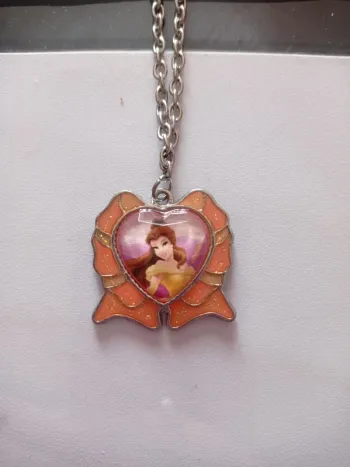 Collier chaine princesse Belle