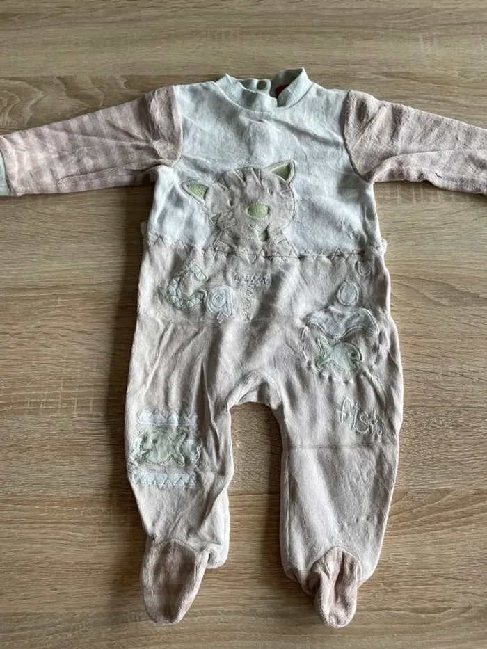 Lot de Pyjama velours 3 mois - photo numéro 2