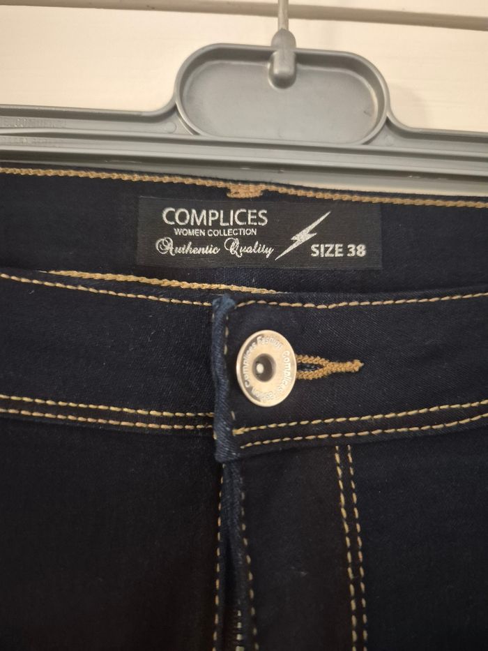 Jeans brut - photo numéro 3