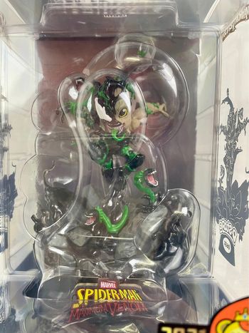 Figurine Disney Marvel Little Groot Venom Beast Kingdom