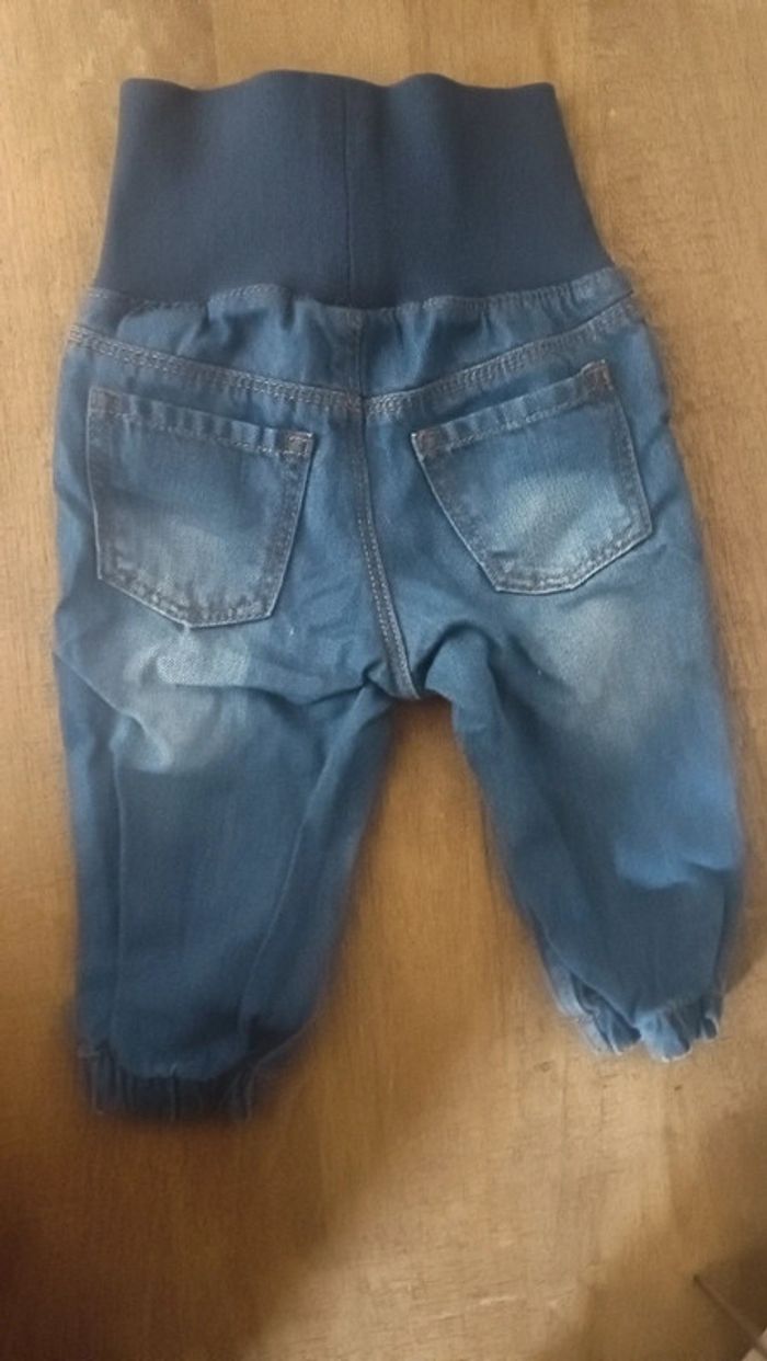 Lot 3 pantalons 6 mois - photo numéro 6