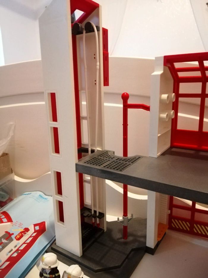 Playmobil "Caserne des pompiers" - photo numéro 7
