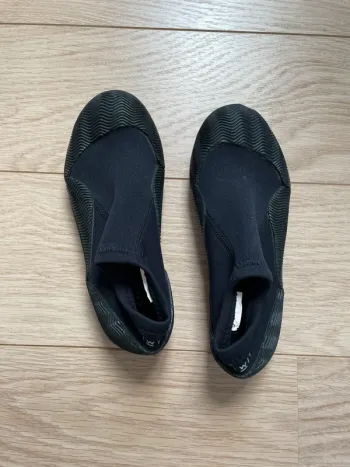 Chaussures aquatiques