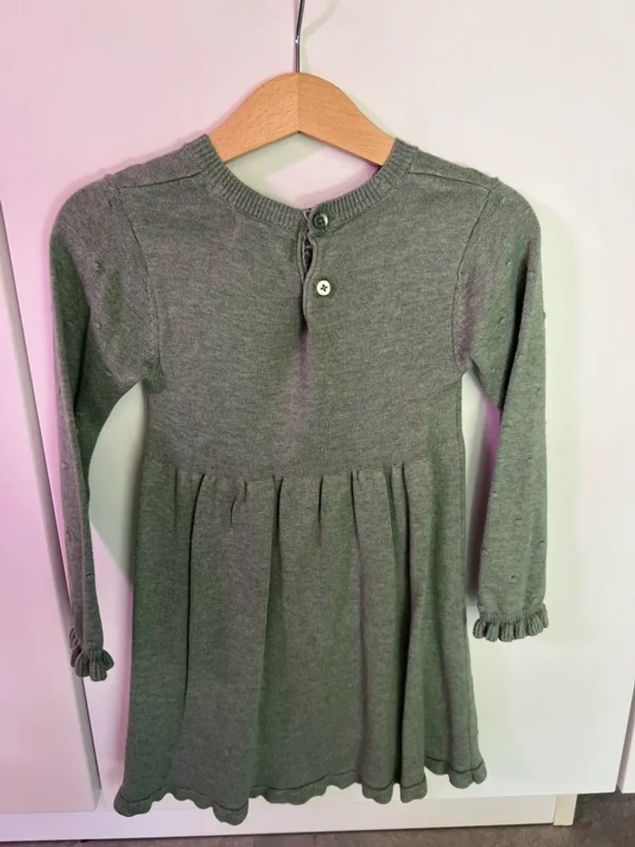 Robe verte avec pois fille Primark 92cm 18-24mois - photo numéro 2
