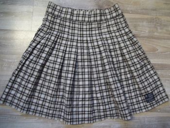 Jupe plissée carreaux beiges Kiabi (2) 32