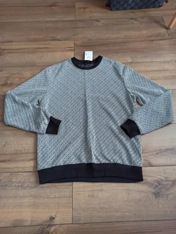 Pull homme noir et beige manches longues L