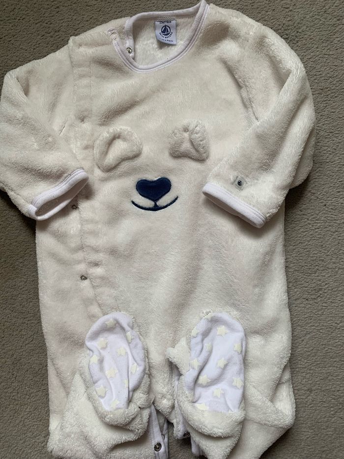 Sur pyjamas blanc crème - photo numéro 3