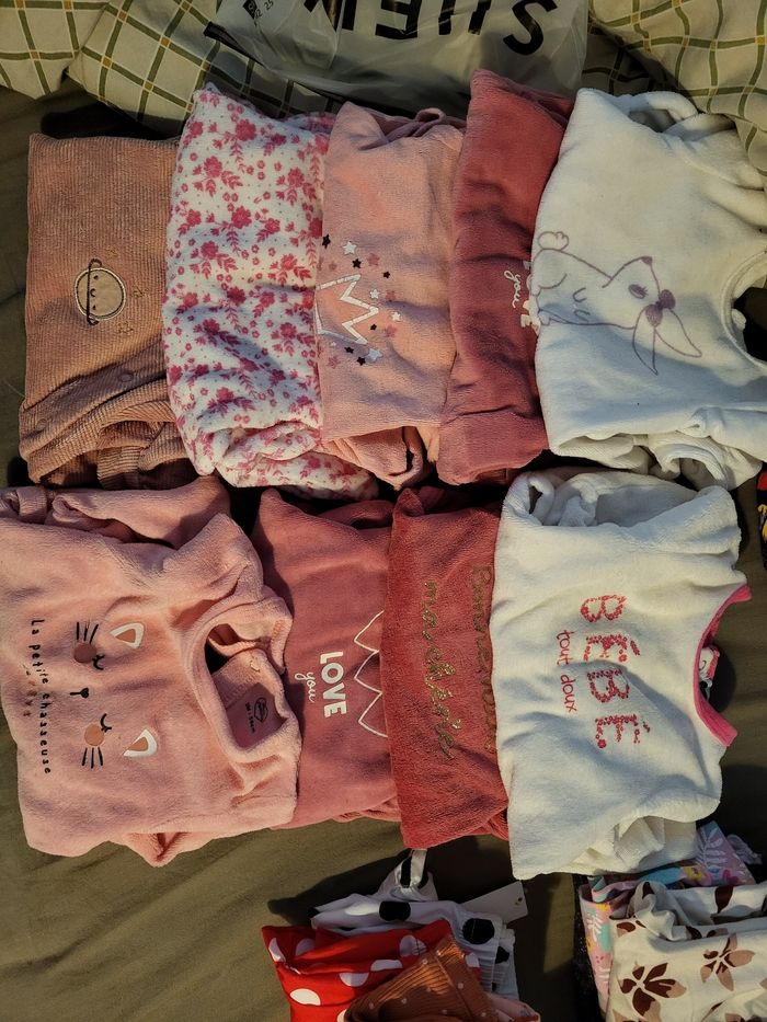 Pyjama fille 3 mois - photo numéro 2