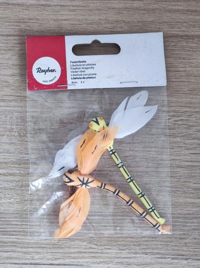 Lot 2 libellules en plumes jaune orange / Rayher - 9cm - photo numéro 2