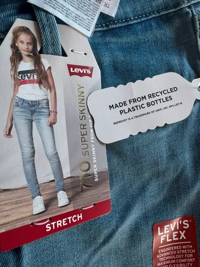 Skinny neuf Lévis 12 ans - photo numéro 4
