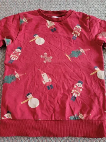 Sweat-shirt Noël taille 7 ans