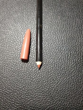 Crayon à lèvres classique 04