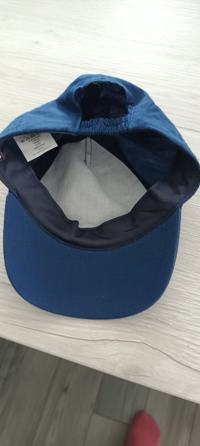 Casquette - photo numéro 2