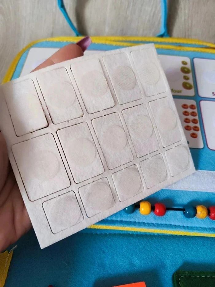 Livre éducatif en feutrine apprentissage - photo numéro 16