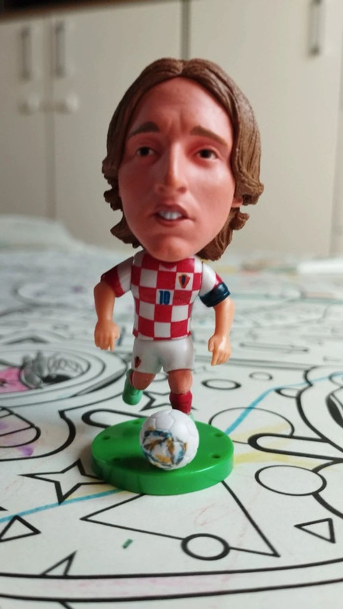 Petite figurine foot neuve Luka Modric Croatie