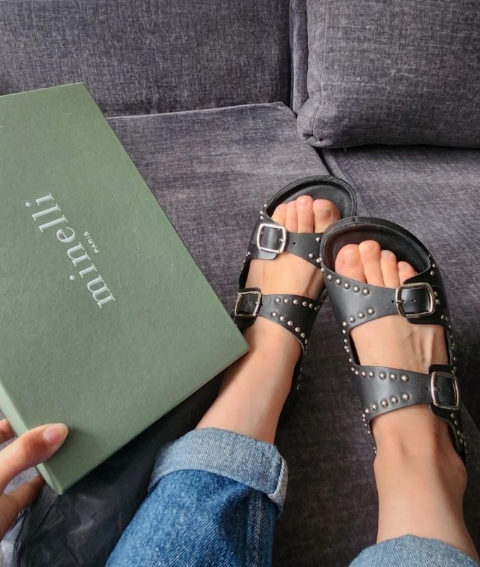 Sandale minelli en cuir Taille 38 neuf