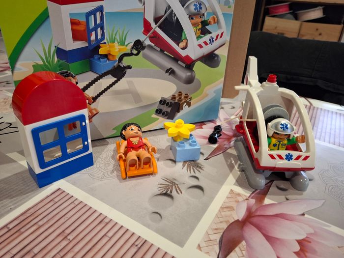 Lot lego duplo secours elicoptere pompier et vrac - photo numéro 4