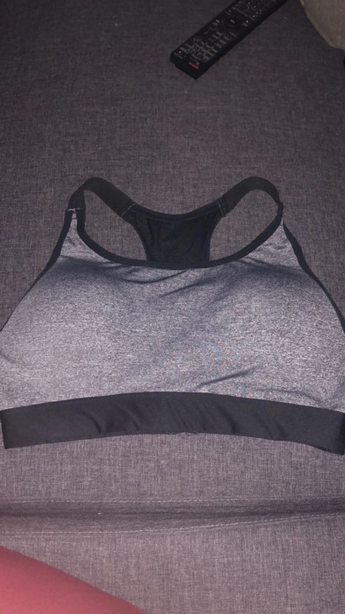 Brassière