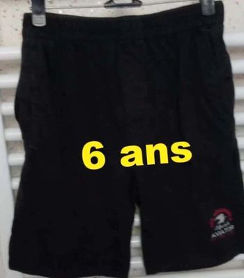 Short  noir SRK  Originals  Taille 6  ans