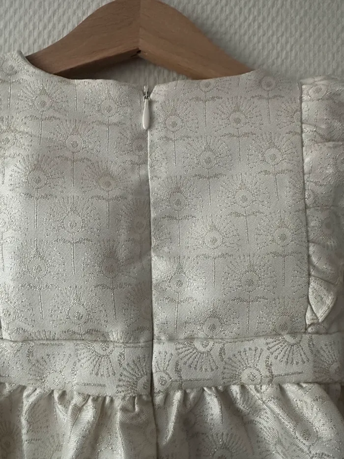 Magnifique robe de cérémonie. Avec doublure intérieure - photo numéro 5