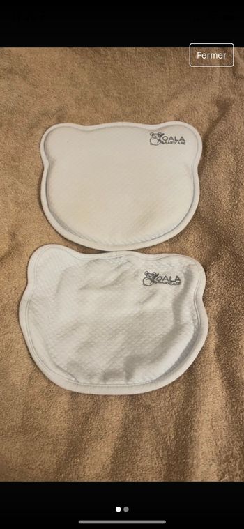 Oreiller de forme avec housses.