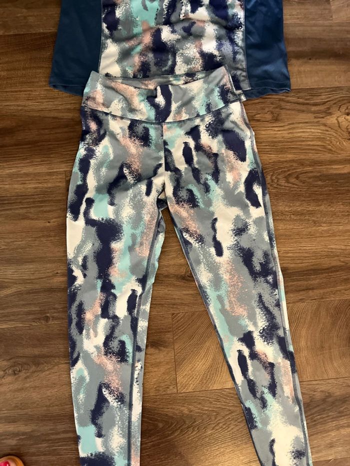 Ensemble sport - photo numéro 2