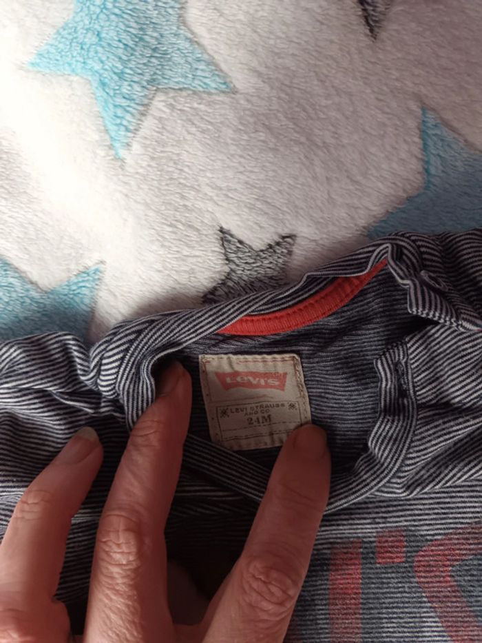 Tee shirt levi's 12 mois - photo numéro 2