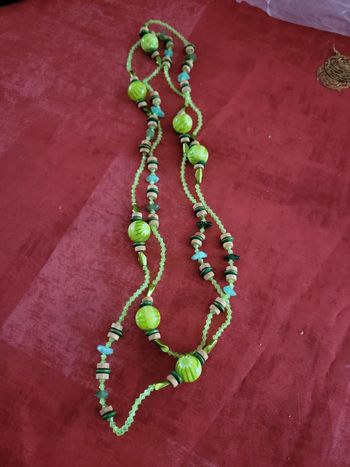 Grand collier vert