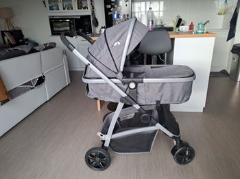 Poussette Bebeconfort 2 en 1  avec hamac convertible en nacelle