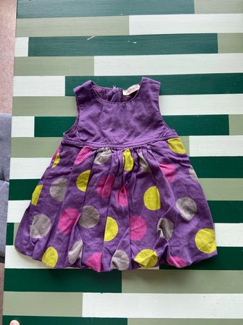 Robe mauve à pois