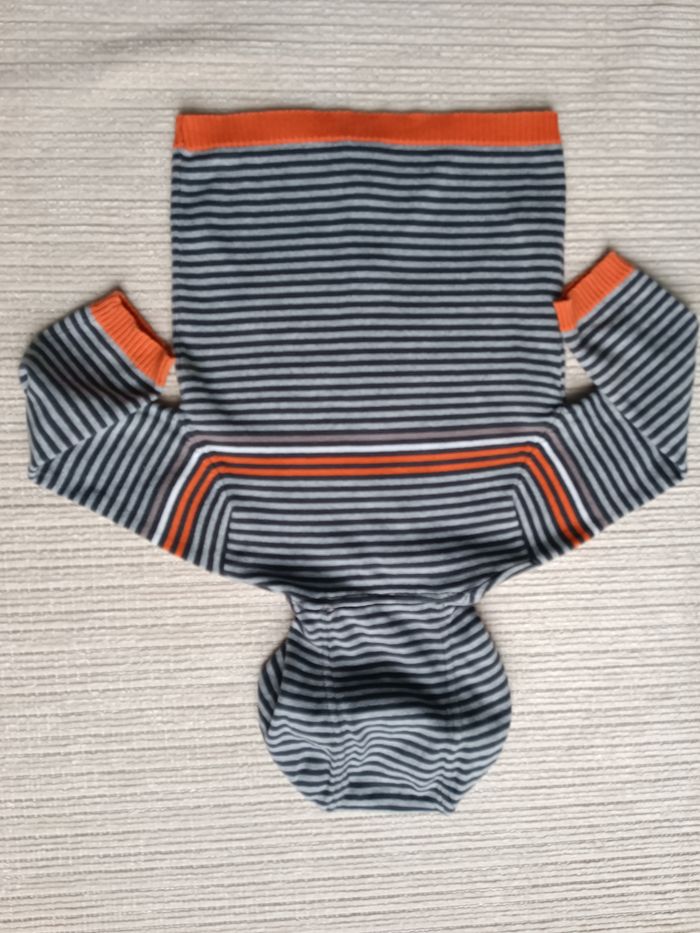 Gilet à capuche  T 18 mois - photo numéro 10