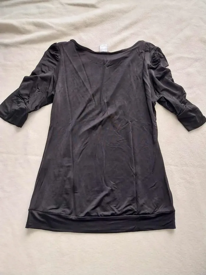 Haut noir manche 3/4 T2 - photo numéro 5