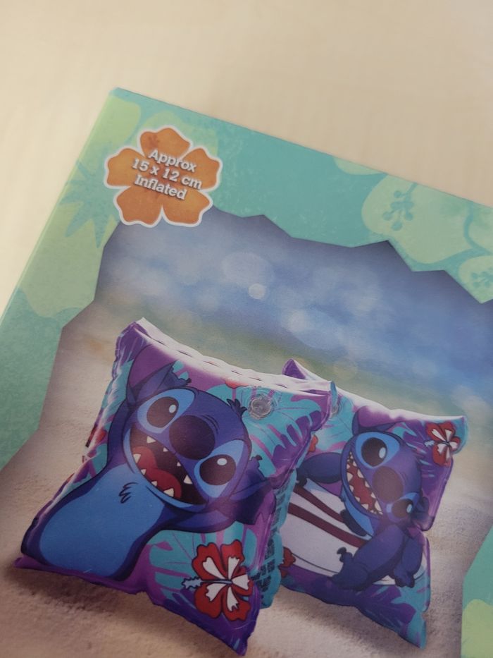 Brassard et serviette Stitch - photo numéro 7