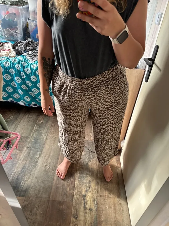 Pantalon fluide H&M taille 48 - photo numéro 2