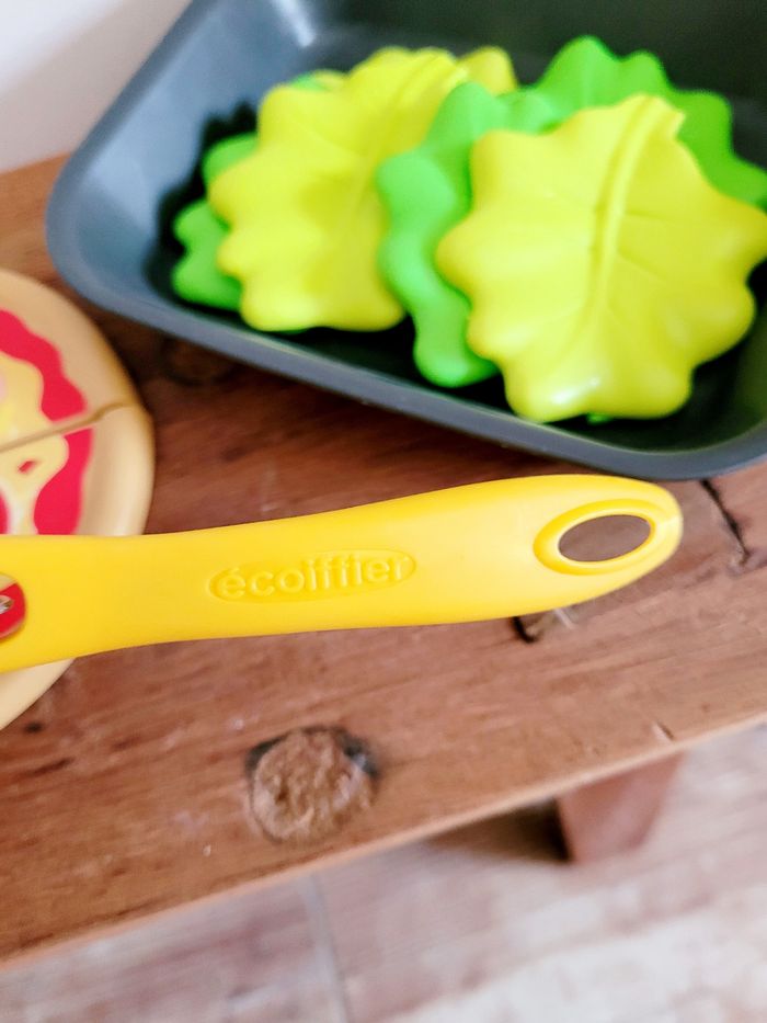 Pizza + salade Ecoiffier - photo numéro 2