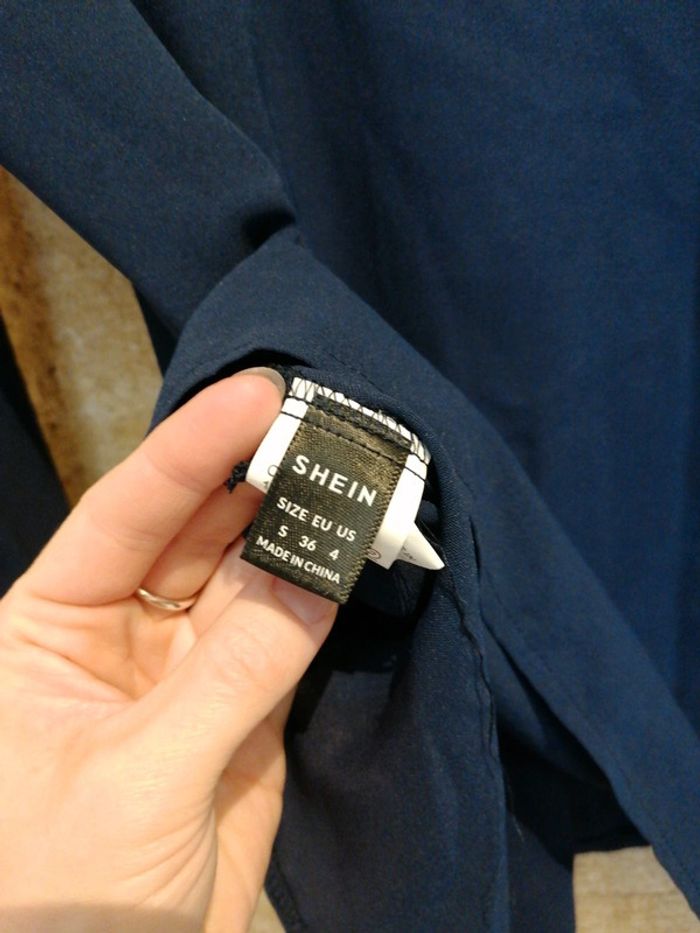 Blouse neuve - photo numéro 3