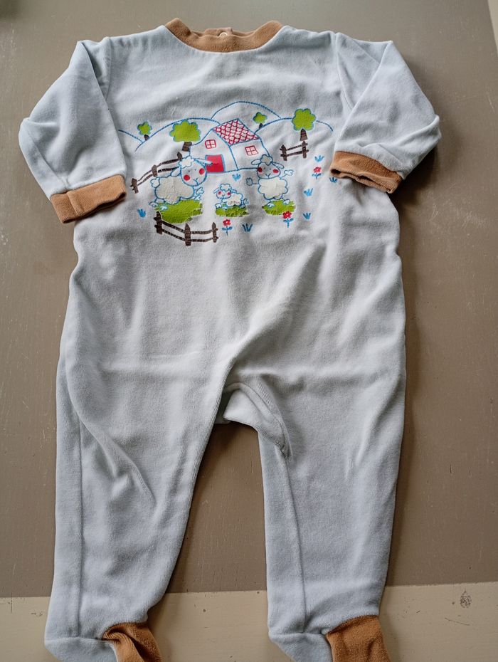 Lot Pyjamas 9/12 mois - photo numéro 4
