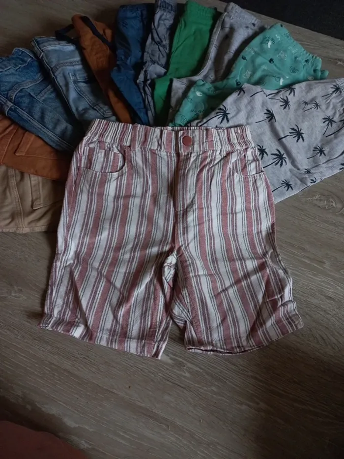 Lot shorts et bermudas garçon 10 ans - photo numéro 4
