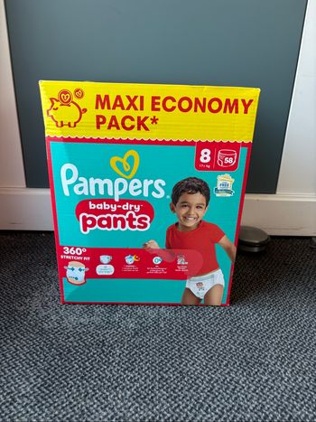 Un pack de couches culottes Pampers pant’s Taille 8 19 kg et + 58 couches