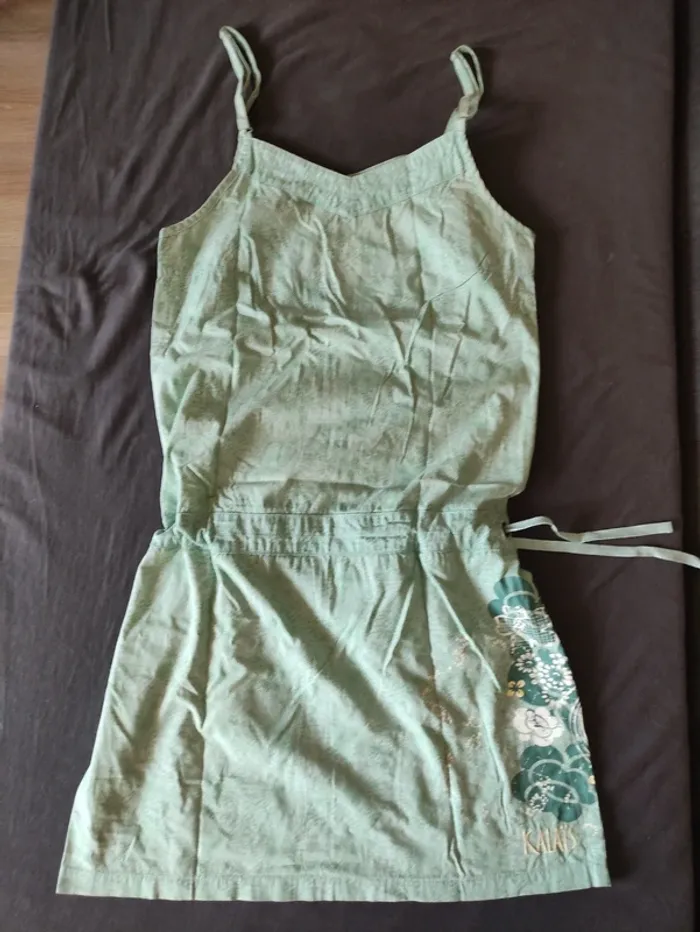 Robe à bretelles été