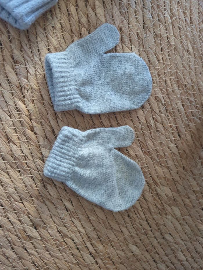 Ensemble bonnet mouffles 12/24 mois - photo numéro 4