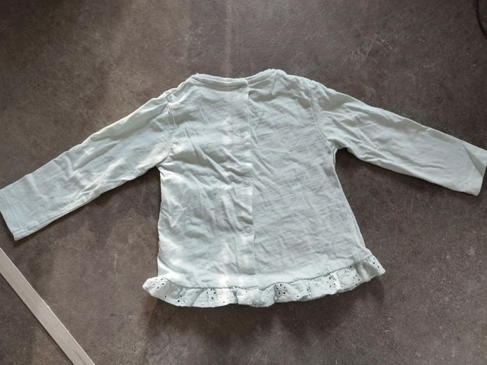 T-shirt bleu dentelle 18 mois - photo numéro 4