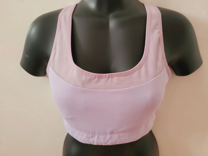 Haut sport brassière top Crivit violet lavande renforts poitrine taille M 38 - photo numéro 4