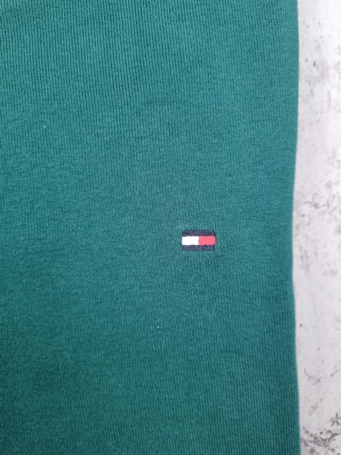 T-shirt Tommy Hilfiger vert sapin – Taille L Femme - photo numéro 3